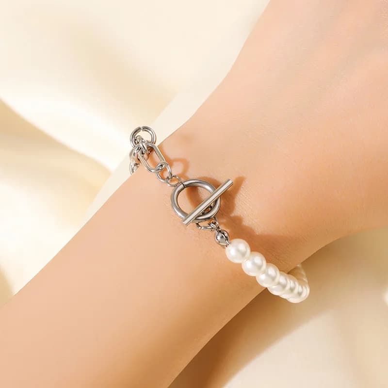 Conjunto Colar Assimétrico e Pulseira com Pérolas, Prata