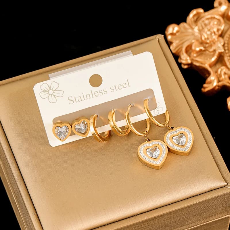 Conjunto de Brincos em Aço Inoxidável, Banhado a Ouro