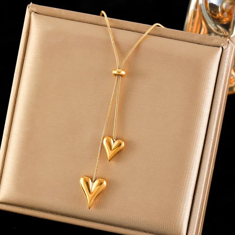 Colar com Pingente em Aço Inoxidável Dourado