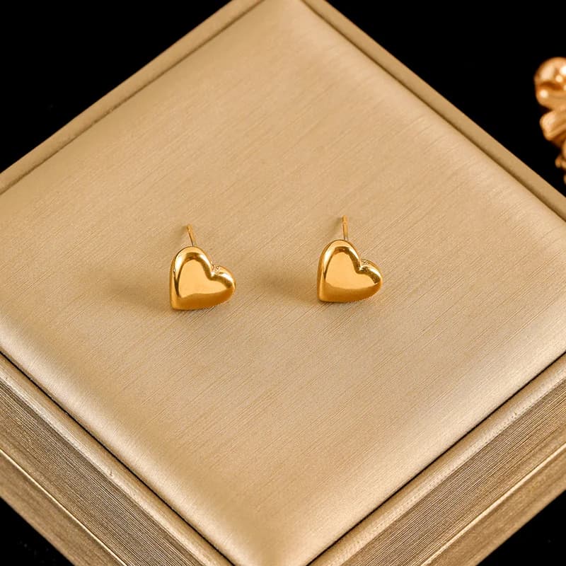 Conjunto de Colar e Brincos com Coração Brilhante, Prata