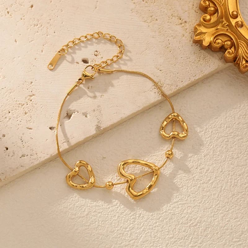 Pulseira de Corrente com Coração Vazado, Aço Inoxidável Dourado
