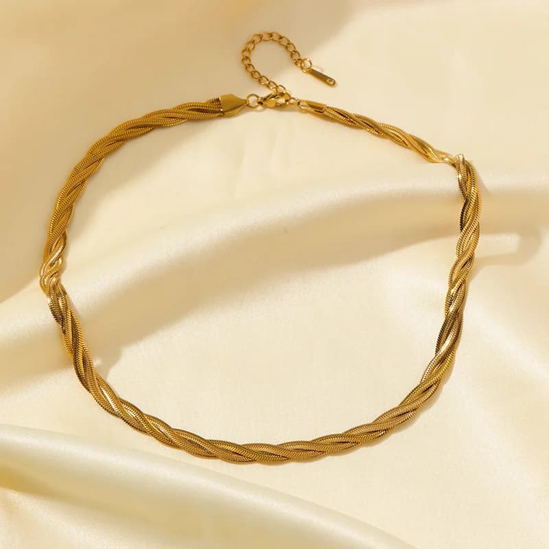 Conjunto de Colar e Pulseira com Corrente Trançada Cruzada