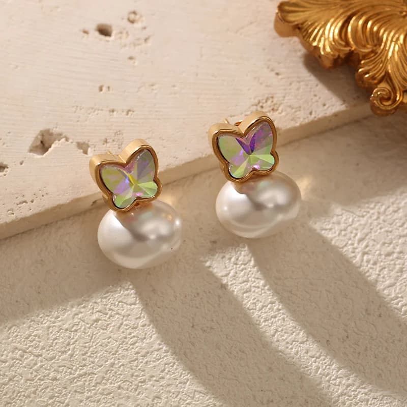Brincos Stud Borboleta com Pérola, Aço Inoxidável