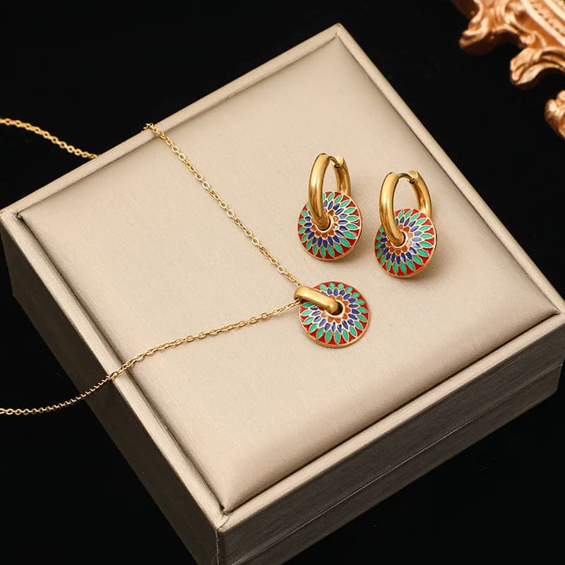Vintage Flower Necklace and Earring Set