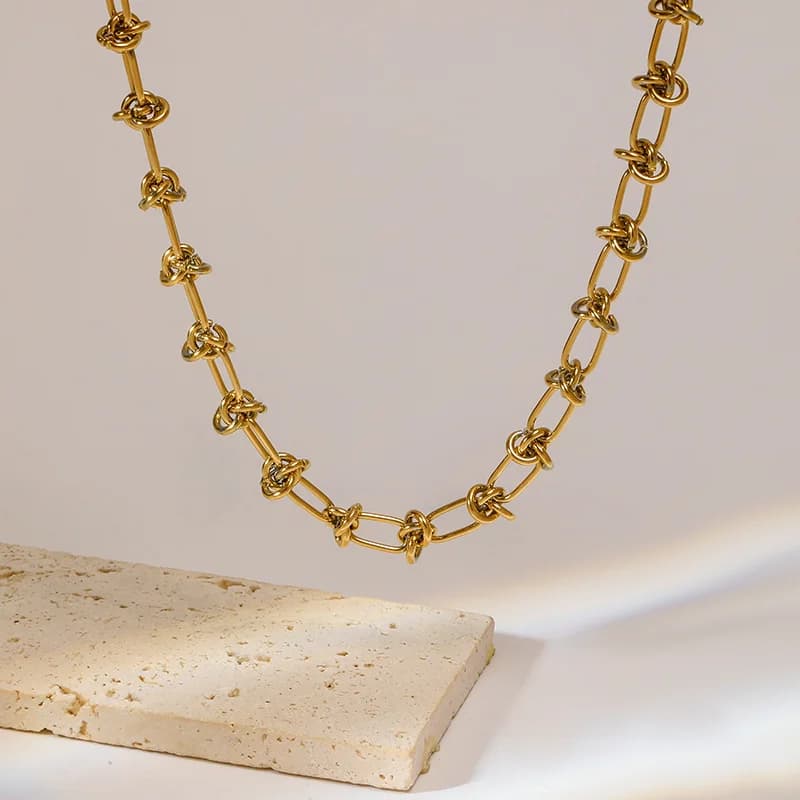 Conjunto de Colar e Pulseira com Corrente de Nó, Dourado