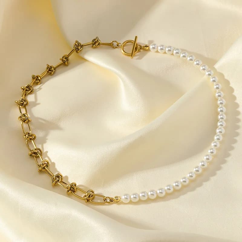 Conjunto Colar e Pulseira com Corrente e Pérolas Imitadas
