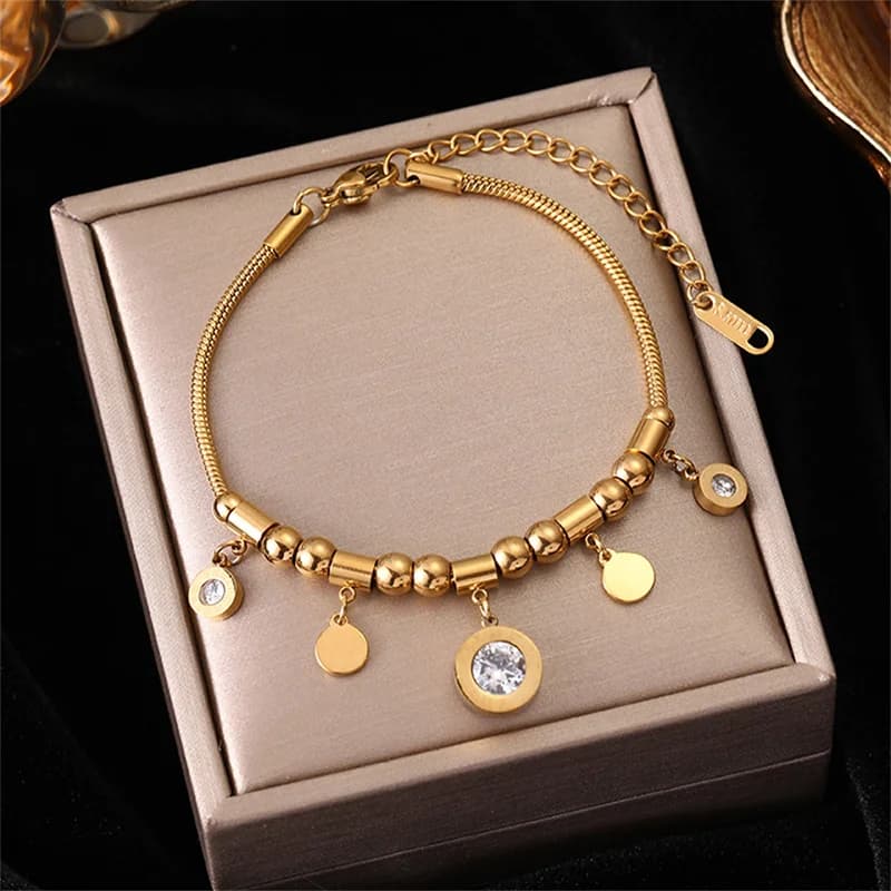 Pulseira de Charms Redondos com Numerais Romanos