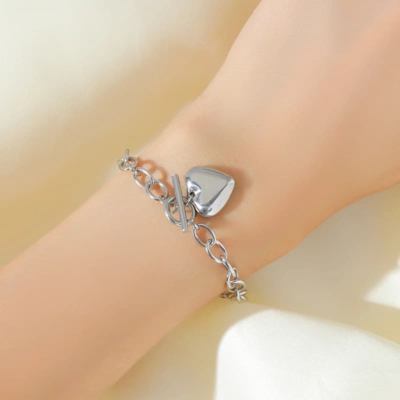Pulseira Charm Prateada para Mulheres