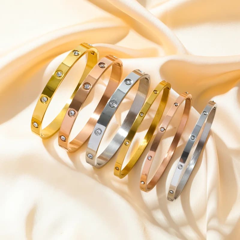 Bracelete Geométrico com Zircônia em 3 Cores