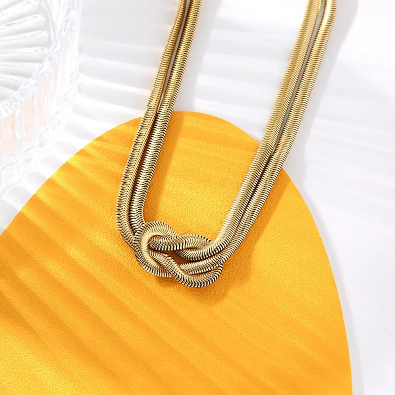 Colar de Corrente com Nó, Banhado a Ouro 18K
