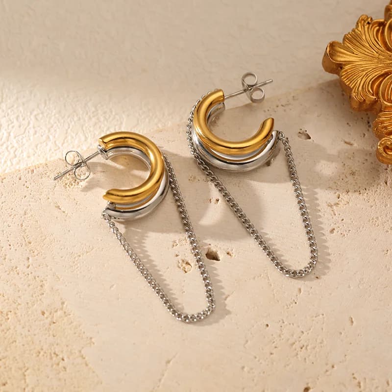 Brincos Pendentes Geométricos em Forma de C com Tassel, Banhado a Ouro 18K