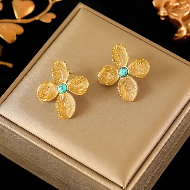 Cute Bee and Pearl Stud Earrings