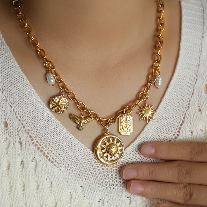Sun Heart Flower Pendant Necklace, Gold Plated